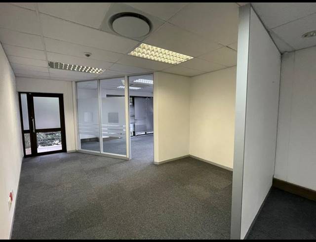 BUSINESS PROPERTY TO RENT IN ZWARTKOP